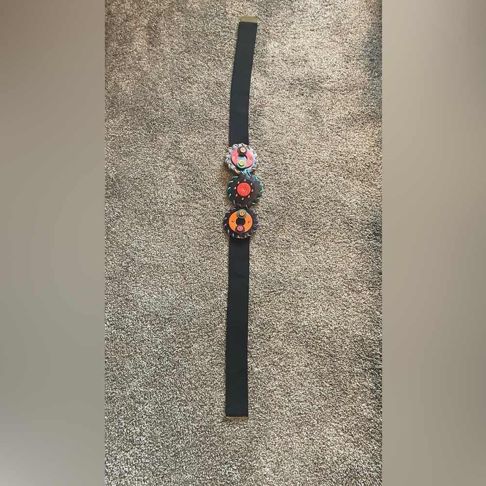 Fun stretchy belt